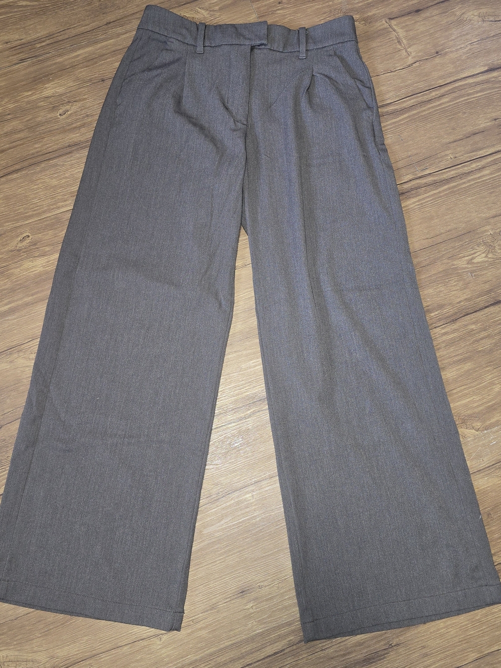 American Eagle Wide-Leg Trouser Dress Pants - Size 6